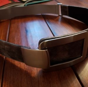 SUZI OHER  Silver belt